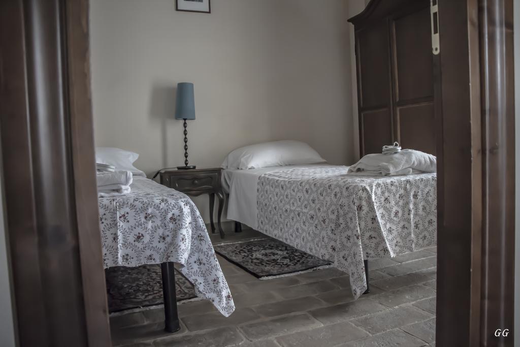 Mons Major Relais Villa Montemaggiore al Metauro Room photo